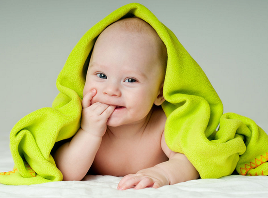 如何选择婴儿浴巾 婴儿浴巾品牌排行榜