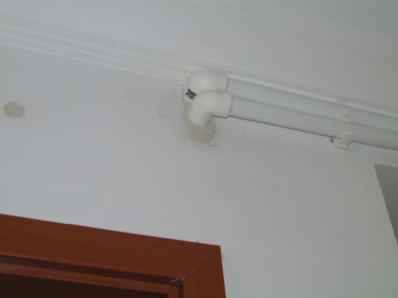 客厅不吊顶怎么装修好看如何解决管道问题？